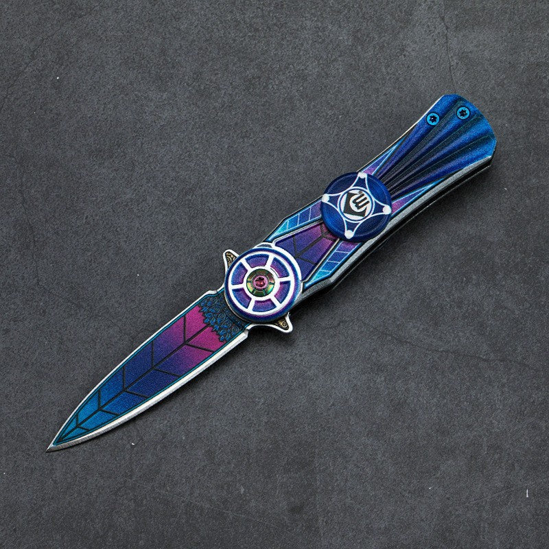 Coltello a rotazione con le dita