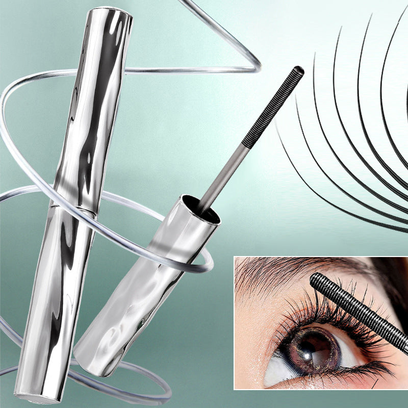 Mascara per ciglia lunghe e folte