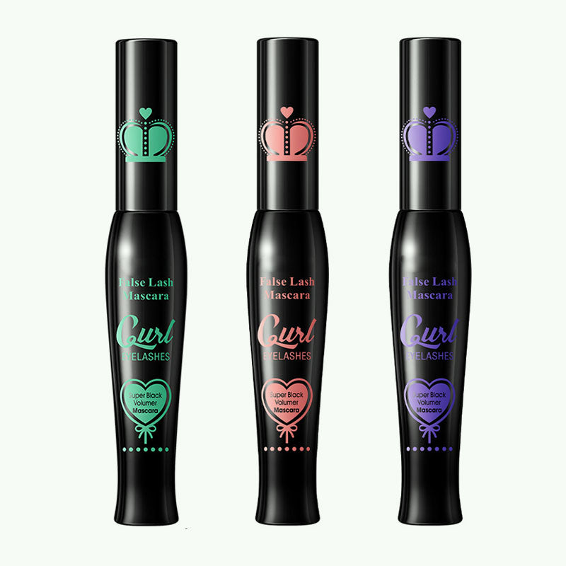 Mascara waterproof incurvante e allungante