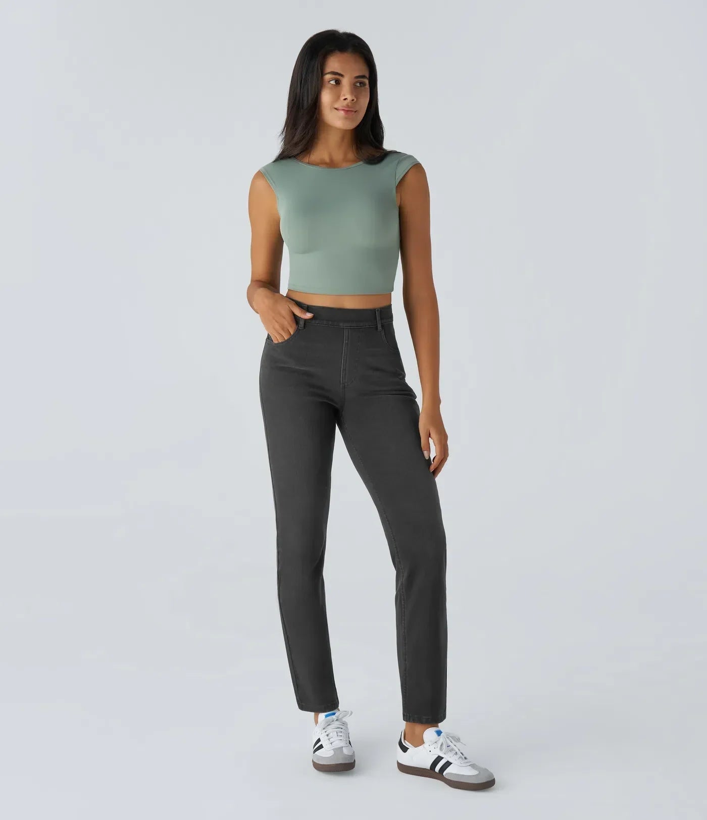 Pantaloni a vita alta elastici e confortevoli