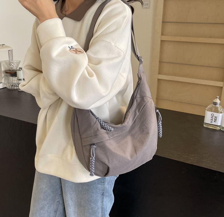 Borsa a tracolla in nylon