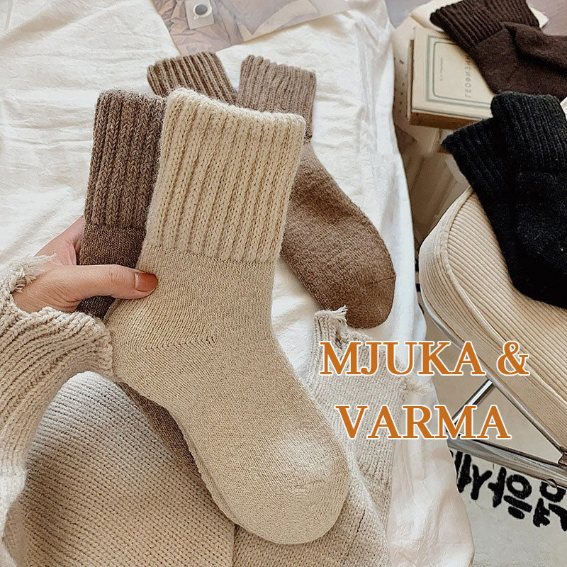 🧦 Calzini di lana riscaldanti di media altezza