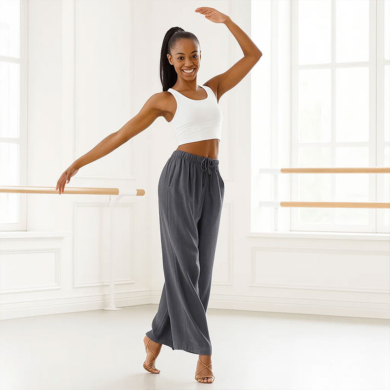 Pantaloni in lino con coulisse e gamba larga
