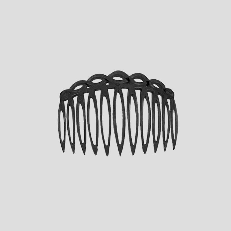 Pettinatura retrò per capelli intrecciati