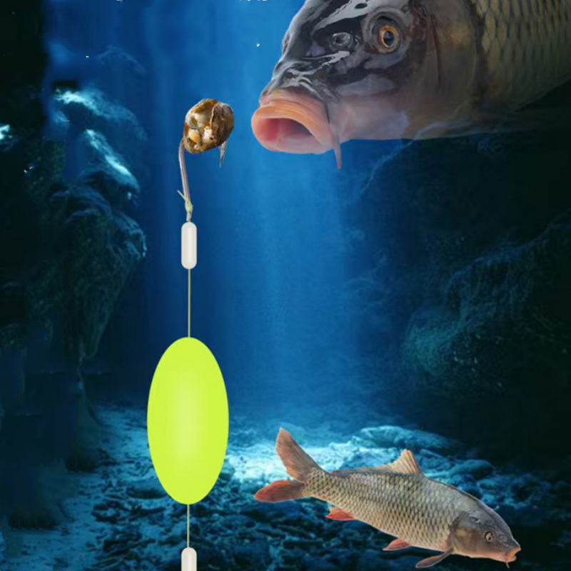 Attrezzatura da pesca con doppio amo e fondo rovesciato