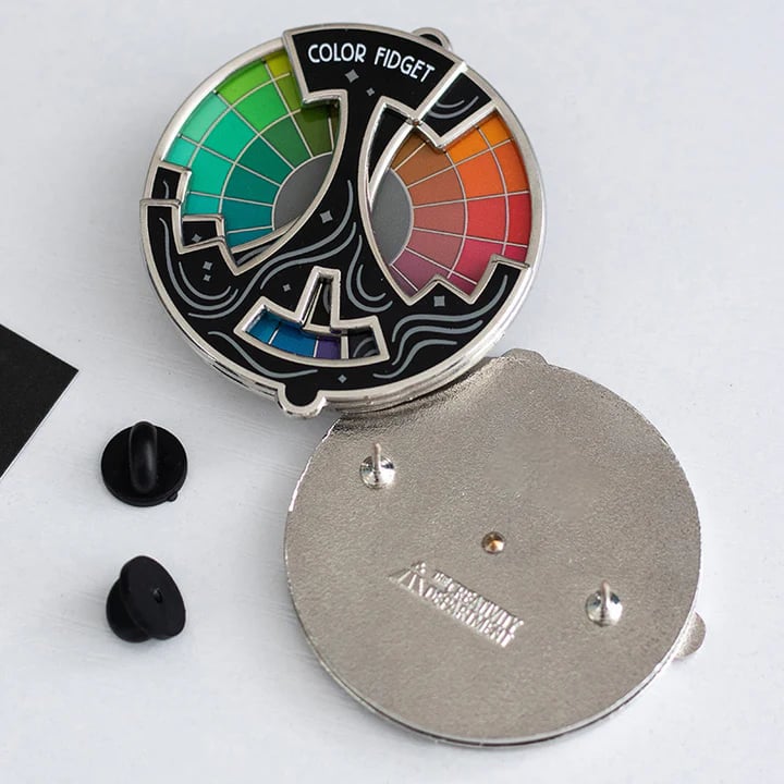 🌈Spilla smaltata Color Fidget | Una ruota di venti tonalità