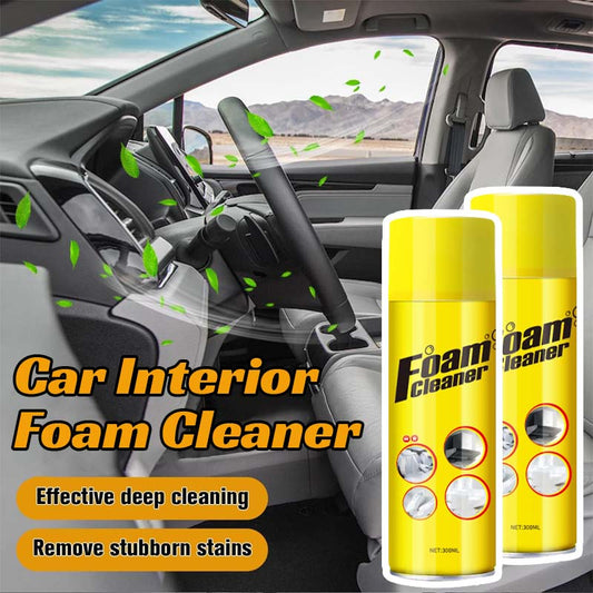Pulitore a schiuma per interni auto