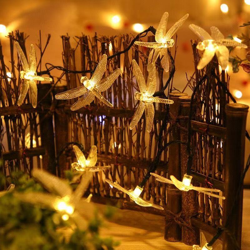 🐝Catene luminose a LED alimentate da pannelli solari