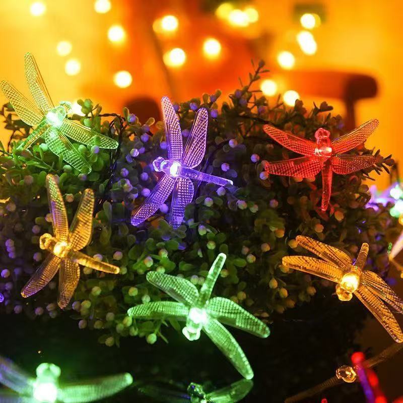 🐝Catene luminose a LED alimentate da pannelli solari