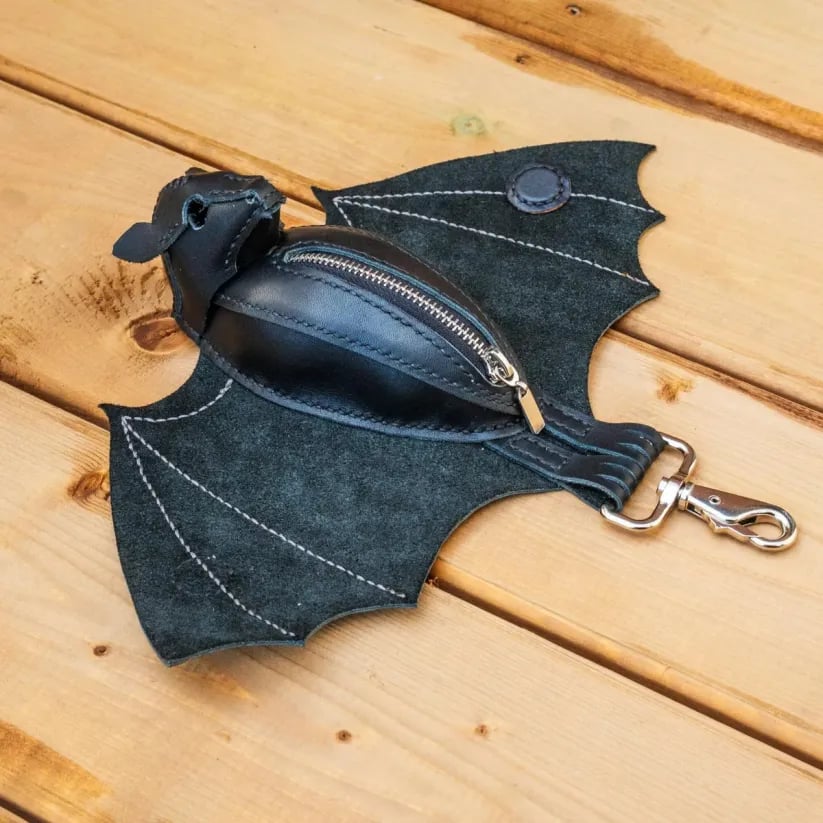 ⏰Saldi natalizi 49% DI SCONTO🎄🦇Portamonete in pelle a forma di pipistrello